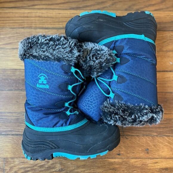 Kamik Other - Girls size 2 Kamik blue faux fur winter boots